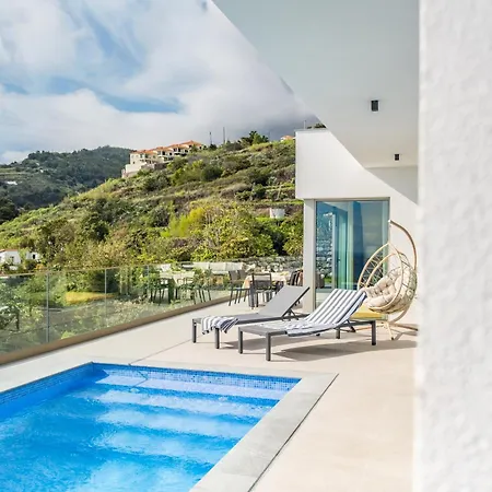 Half Gate - Ocean View & Private Pool Βίλα *
