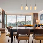 Half Gate - Ocean View & Private Pool * Gaula