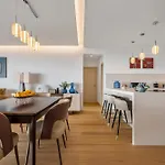 Half Gate - Ocean View & Private Pool Villa Gaula