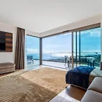 Half Gate - Ocean View & Private Pool *