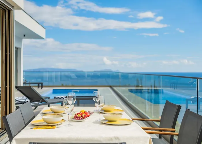 Half Gate - Ocean View & Private Pool * 加乌拉