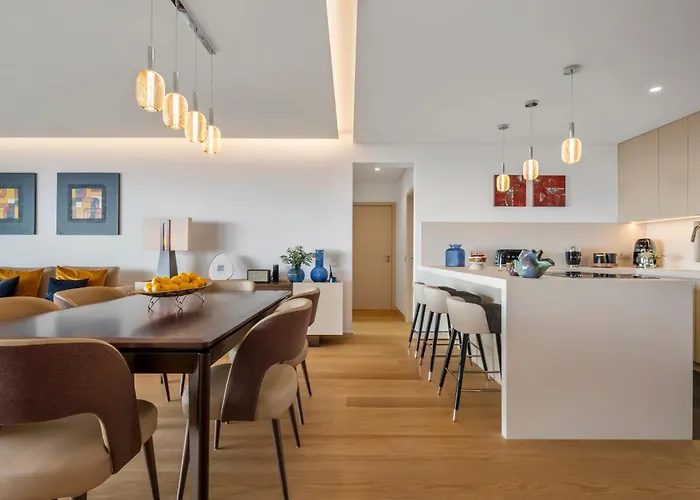 Half Gate 别墅 加乌拉